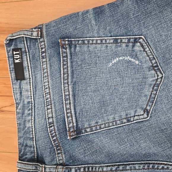 Kut From The Kloth Sophie Bermuda High Rise Jean Shorts Raw Hem Cut Off Size 10 - Picture 3 of 10